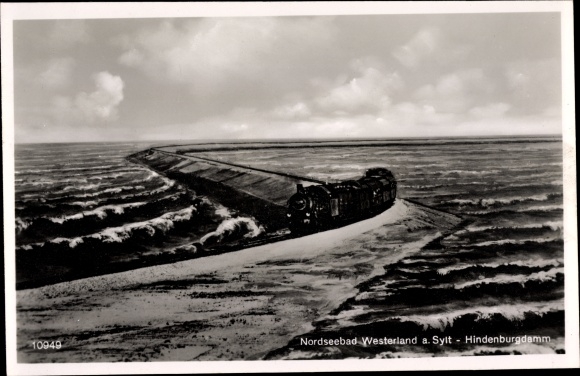 PC Nordseebad Westerland on Sylt, locomotive on the Hindenburgdamm
