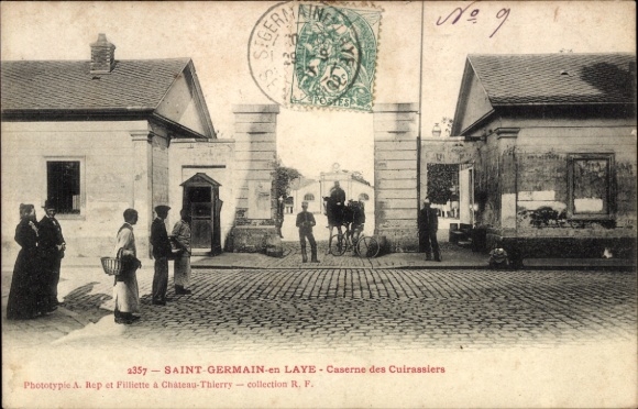 CPA Saint Germain et Laye Yvelines, Caserne des Cuirassiers