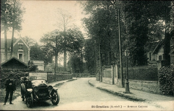 Ak Saint Gratien Val d’Oise, Catinat Straße, Oldtimer