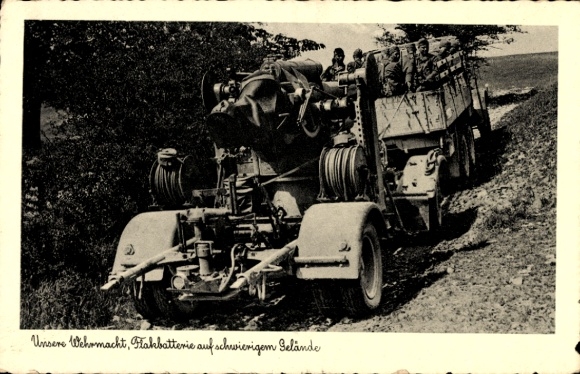 Ak Wehrmacht, Flakbatterie auf schwierigem Gelände