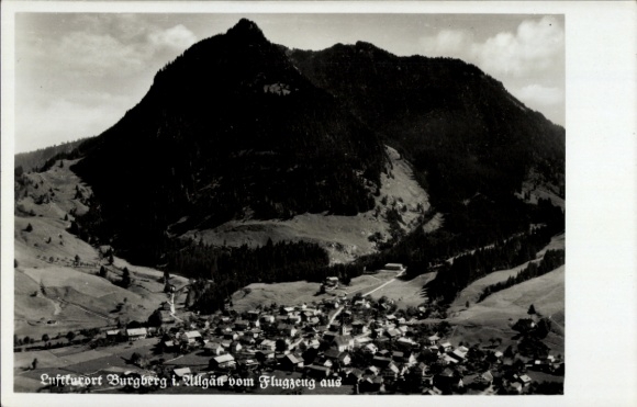 Ak Burgberg im Allgäu, Fliegeraufnahme
