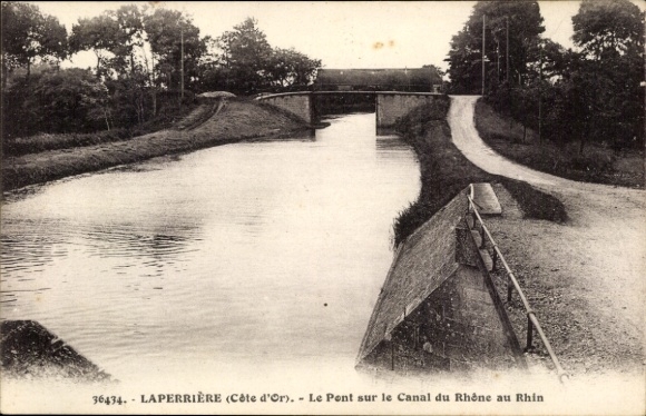 Postcard Laperrière sur Saône Côte d'Or, Le Pont sur le Canal du Rhône au Rhin