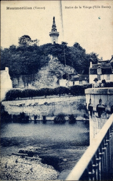 PC Montmorillon Vienne, statue of the Virgin, river view, picturesque surroundings