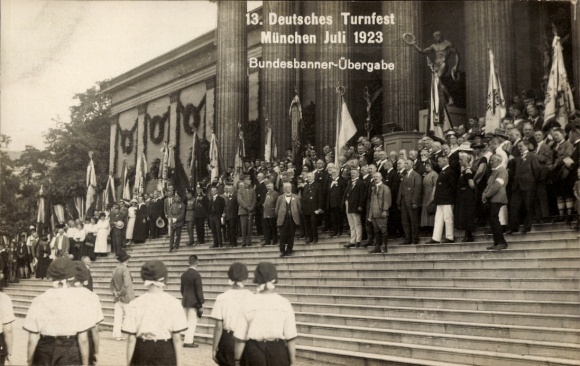 Zdjęcie KP 13. Niemiecki Festiwal Gimnastyczny Monachium, lipiec 1923 r., przekazanie sztandaru federalnego