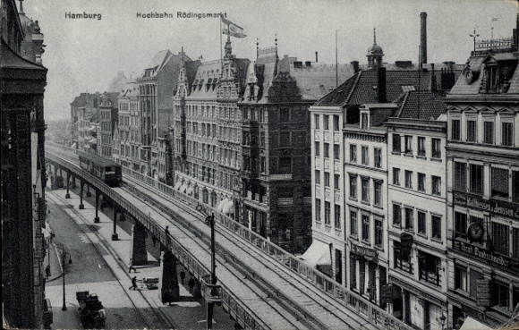 Postcard Hamburg Mitte Altstadt, elevated railway Rödingsmarkt, historical buildings, street view