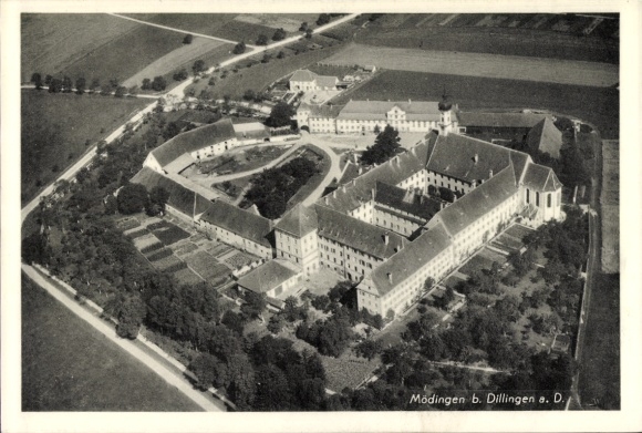 Ak Mödingen in Schwaben, Kloster Maria Medingen, Fliegeraufnahme