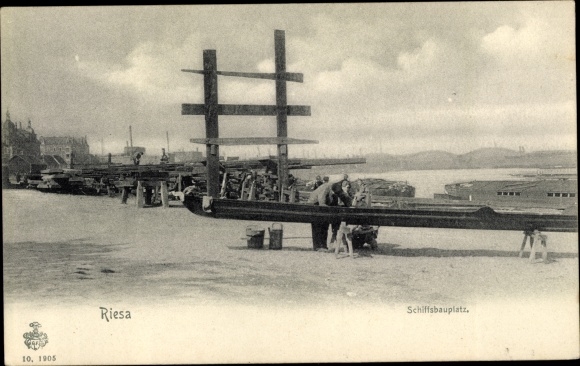 Postcard Riesa an der Elbe, shipbuilding site at the port, 1912
