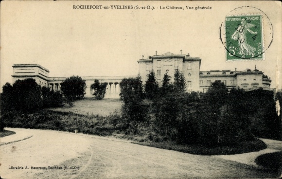 Postcard Rochefort and Yvelines, Castle