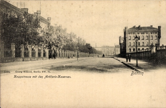 Ak Berlin Tiergarten Moabit, Kruppstraße mit den Artillerie-Kasernen