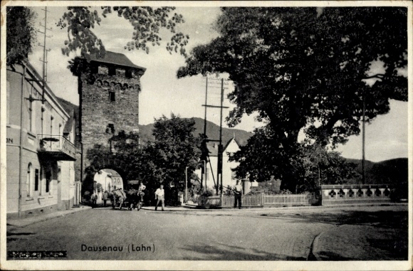 KP Dausenau Lahn, fragment ulicy, Hotel Lahnhof, brama