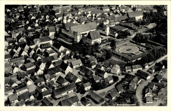 Ak Babenhausen in Hessen, Luftaufnahme der Stadt  Schlösser, Gärten, Häuser
