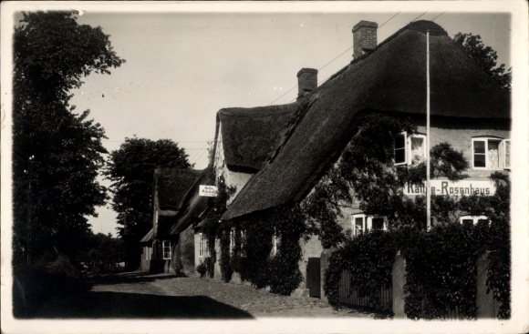 Foto Ak Nieblum auf der Insel Föhr Nordfriesland, Rosenhaus, Klempnermeister Hinrichsen