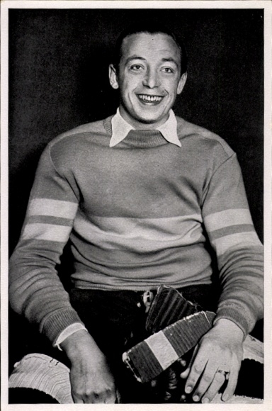Collector's picture 1936 Olympics, German ice hockey player Gustav Jaenecke