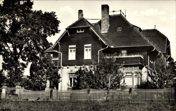 Postcard Rochsburg Lunzenau in Saxony, view of the home for the blind