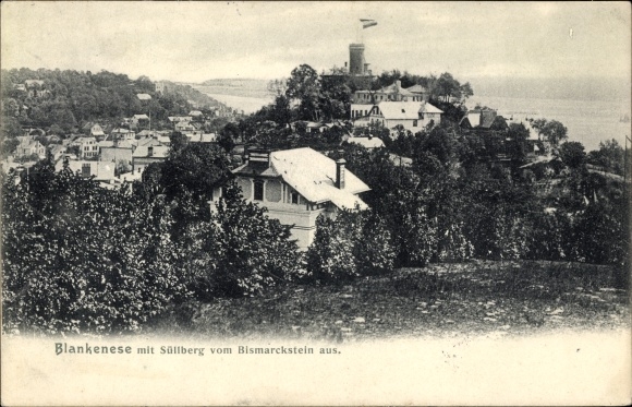 PC Hamburg Altona Blankenese, view of the town with Süllberg from the Bismarckstein
