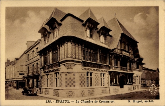 Postcard Évreux Eure, La Chambre de Commerce, building with a distinctive roof, architectural design