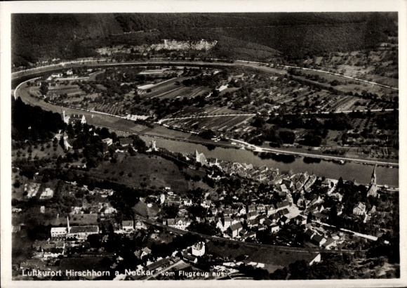 Ak Hirschhorn am Neckar Hessen, Luftaufnahme von Hirschhorn, Neckar, im Vordergrund Häuser, im Hi