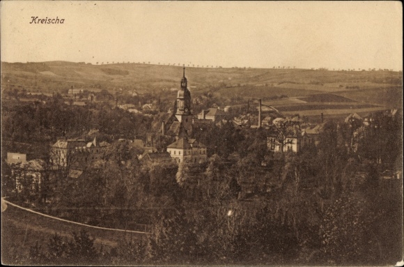 Postcard Kreischa in the Erzgebirge, total view of the place, church tower