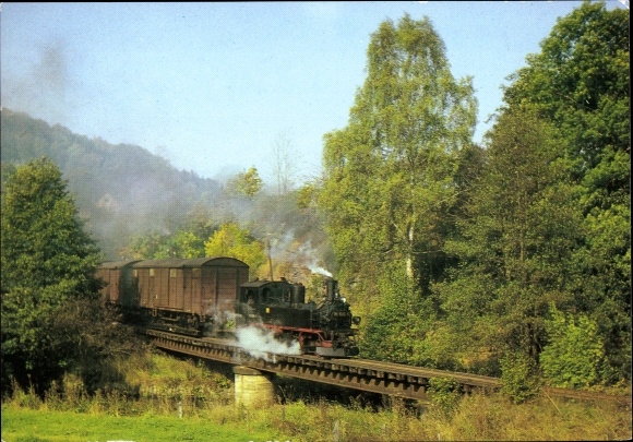 Postcard Streckewalde Großrückerswalde in the Ore Mountains, narrow-gauge railway in Wolkenstein Jöhstadt, locomotive 99 1585 1