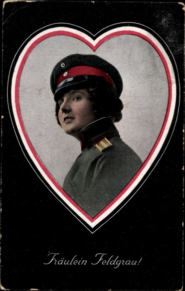 passe-partout ansichtkaart Miss Feldgrau, vrouw in uniform, hart
