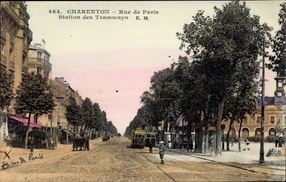 Ak Charenton le Pont Val de Marne, Rue de Paris, Station des Tramways