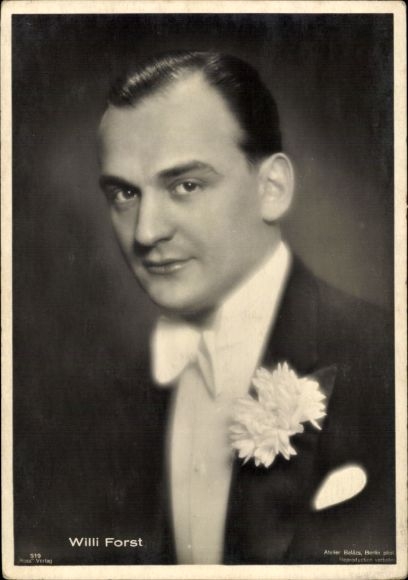 Postcard actor Willi Forst, portrait