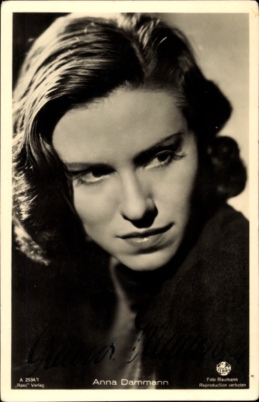 Postcard actress Anna Dammann, portrait, Ross Verlag A 2534 1