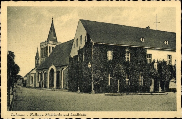 Ak Lieberose in Brandenburg, Rathaus, Stadtkirche, Landkirche
