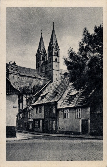 Quedlinburg in het Harzgebergte, kasteel Quedlinburg, gebouwen, torens, straatbeeld