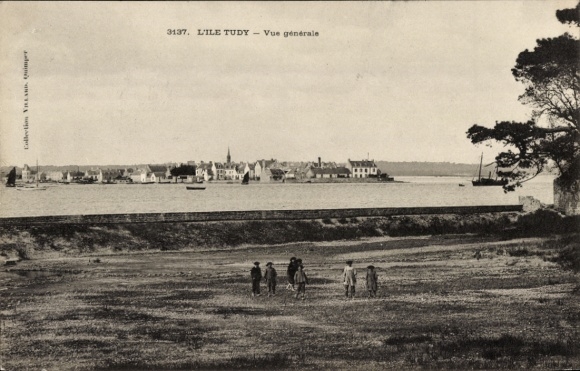 Postcard Île Tudy Finistère, general view