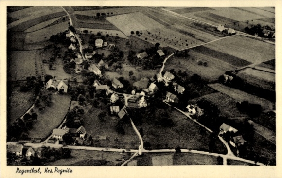 Ak Regenthal Pottenstein in Opper-Franken, luchtfoto van landelijke idylle, huizen en velden