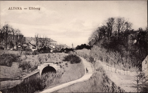 PC Hamburg Altona, lot at the Elbberg