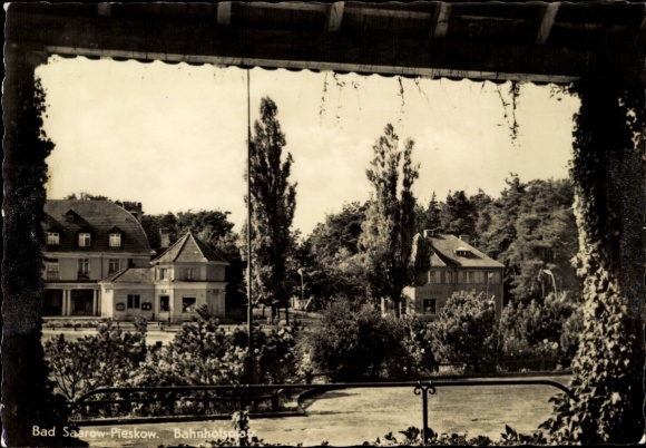 Postcard Pieskow Bad Saarow in der Mark, Bahnhofsplatz