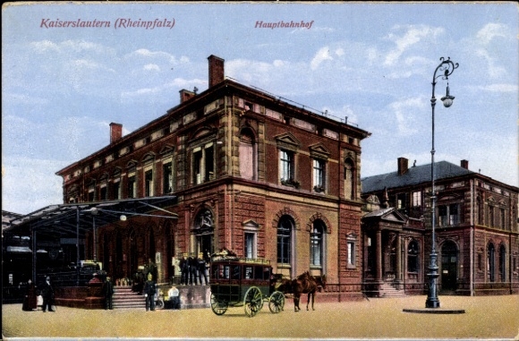 Postcard Kaiserslautern in the Palatinate, main station, historical architecture, horse-drawn tram, stand elements