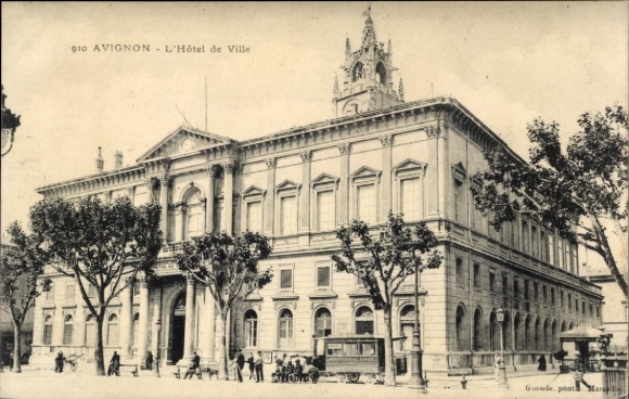 Ak Avignon Vaucluse, L'Hôtel de Ville,  Architektur, Schwarz-Weiß-Foto, Straßenansicht