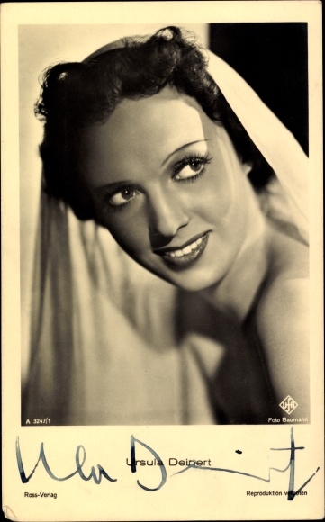 Ak Schauspielerin Ursula Deinert, Portrait, UFA Film, Ross Verlag A 3247 1, Autogramm