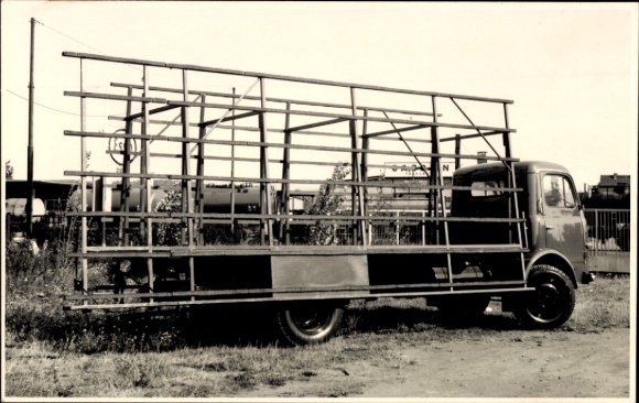 Foto Ak LKW, Karosseriebau Kassel, Heinrich Schulch