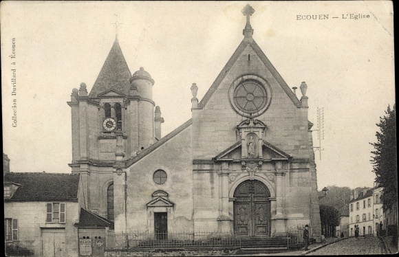 Ak Ecouen Val d’Oise, L'Église