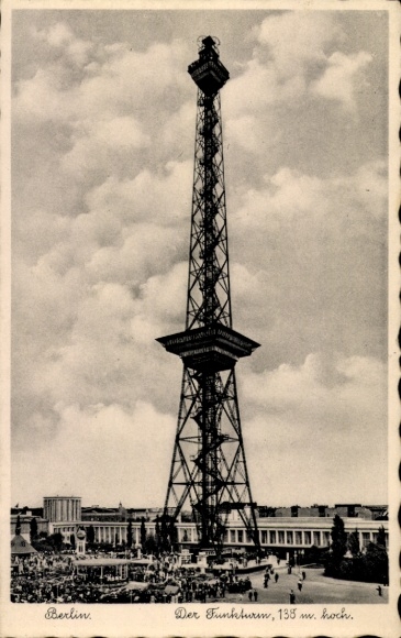 Postcard Berlin Charlottenburg Westend, radio tower with the exhibition halls, Klinke B 356