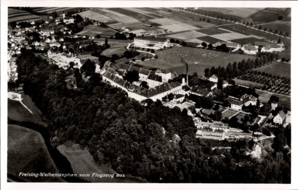 Ak Weihenstephan Freising in Oberbayern, Fliegeraufnahme