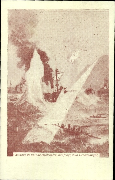 Postcard Night attack by destroyers, sinking of a dreadnought