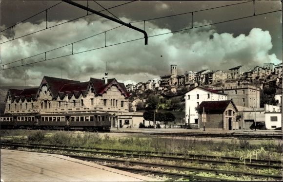 Postcard Puigcerda Catalonia, Estación, view of the city from the station, train, hotel