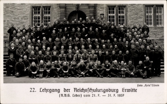 Photo Erwitte in Westphalia, 22nd course of the Reichsschulungsburg, RBG Leder, 1937