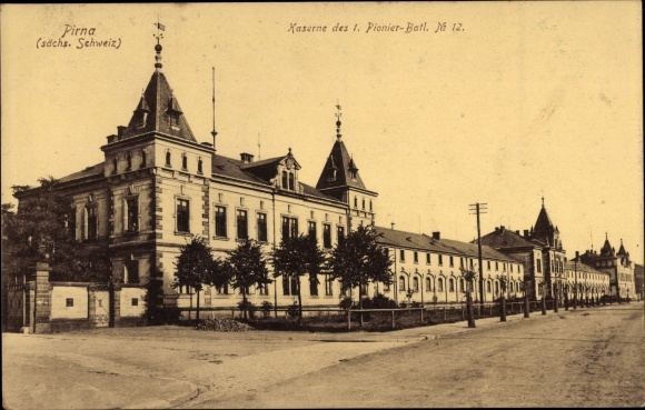 Postcard Pirna an der Elbe, barracks I of the 2nd field artillery regiment no. 28