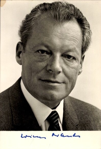 Postcard Willy Brandt, Chairman of the SPD, Federal Chancellor, portrait