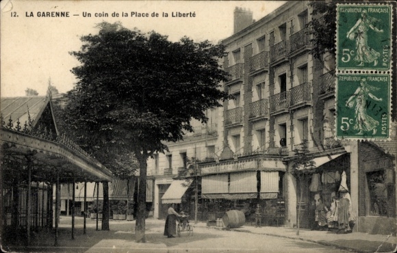 Postcard La Garenne Hauts de Seine, Place de la Liberté