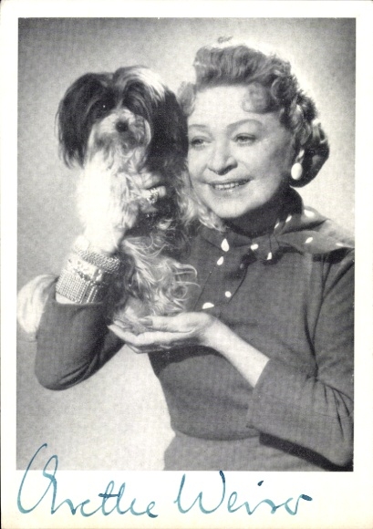 Ak Schauspielerin Grethe Weiser, Portrait, Hund, Autogramm