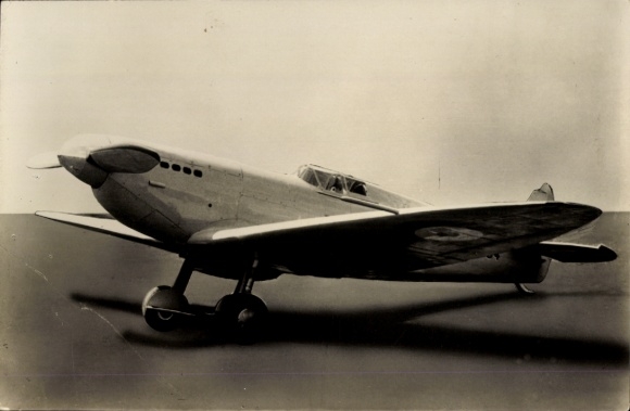 Postcard Airport, Airplane, Vickers Supermarine Spitfire, Fighter Plane