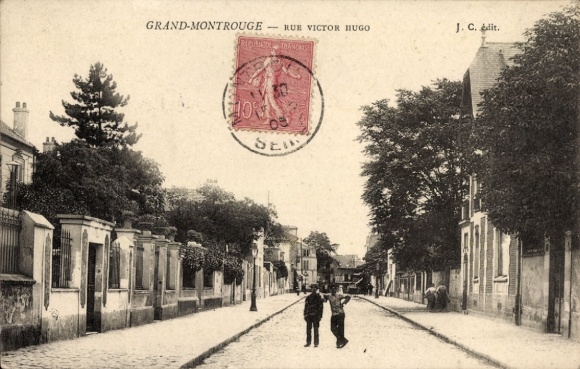Postcard Grand Montrouge Hauts de Seine, Rue Victor Hugo
