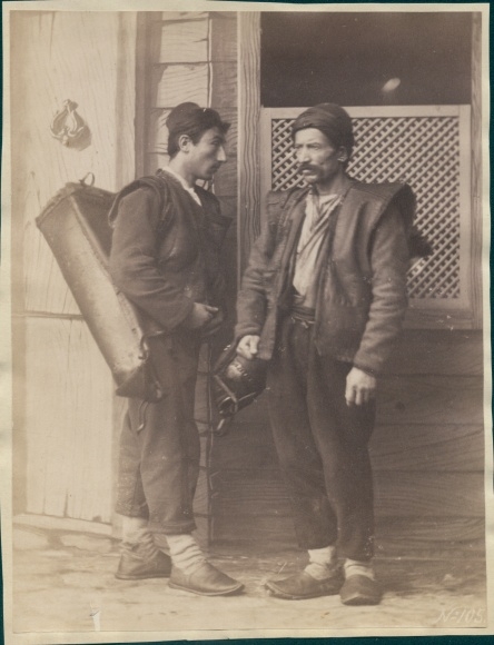 Photo Ottoman Empire, circa 1880, Ottoman men with luggage, photographer G. Berggren